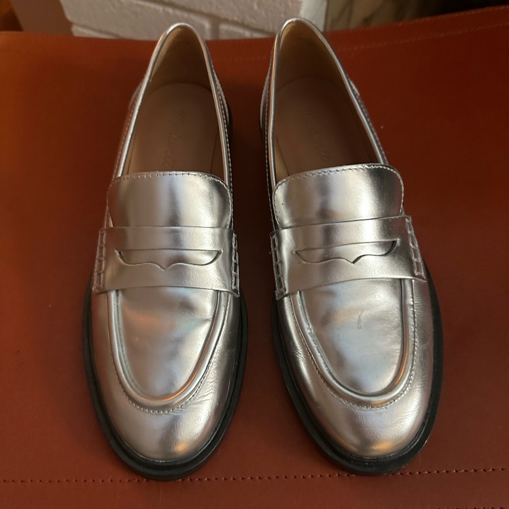 Madewell Silver Loafers Size 8.5
